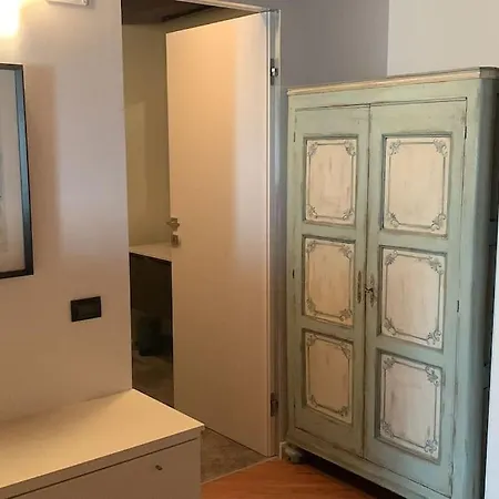 Al Capitello Apt, 5 Minutes From Airport Apartment Treviso